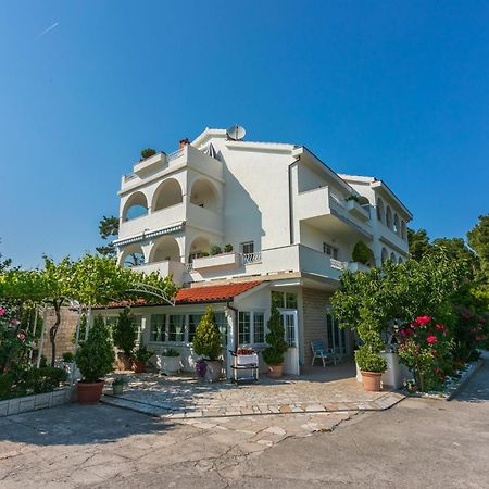 Apartments Vila Antula Banjol Extérieur photo