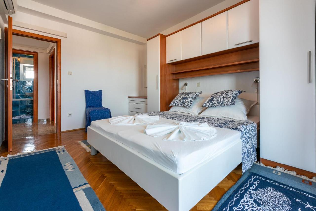 Apartments Vila Antula Banjol Extérieur photo