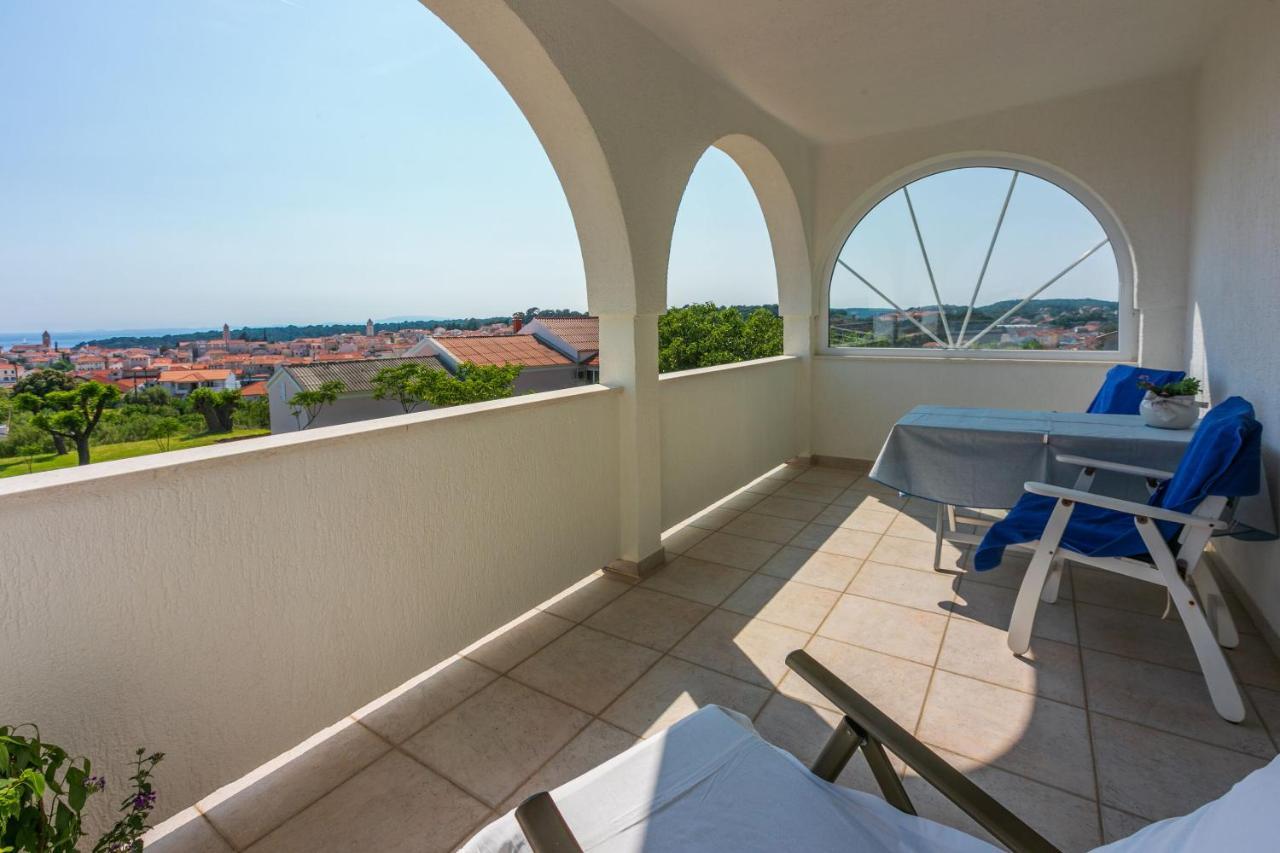 Apartments Vila Antula Banjol Extérieur photo
